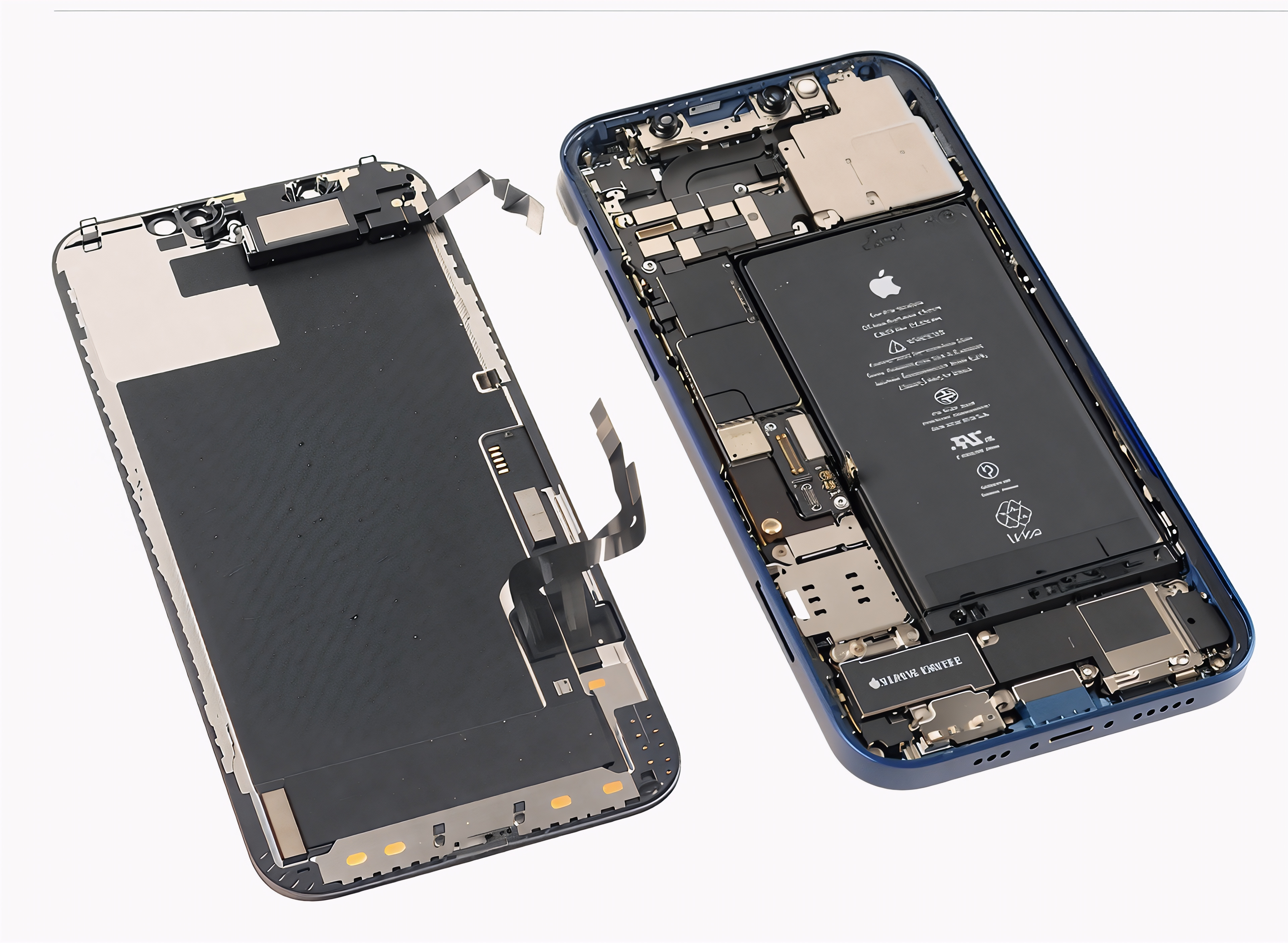 iPhone 12 Pro ouvert avec carte mère en cours de dépose